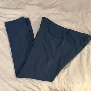 Lululemon ABC Classic Pant 34” – Obsidian – Men’s Stretch Tech Pants